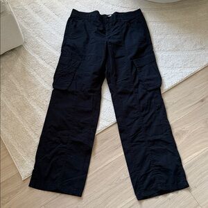 NEW- H&M Divided Black Cargo Pants